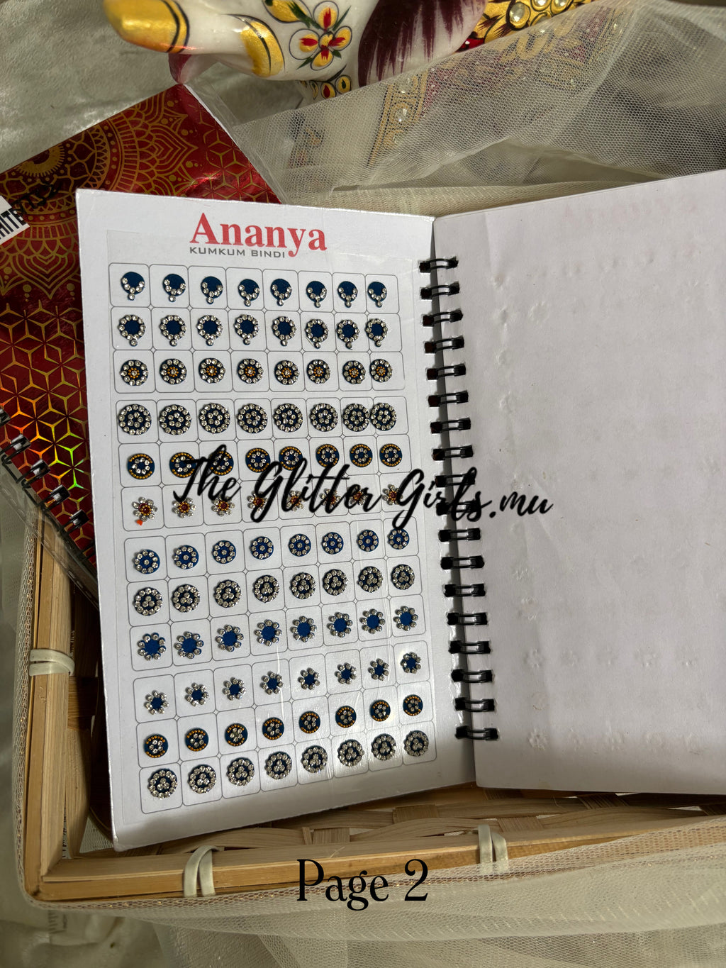 Annaya (with white stone)