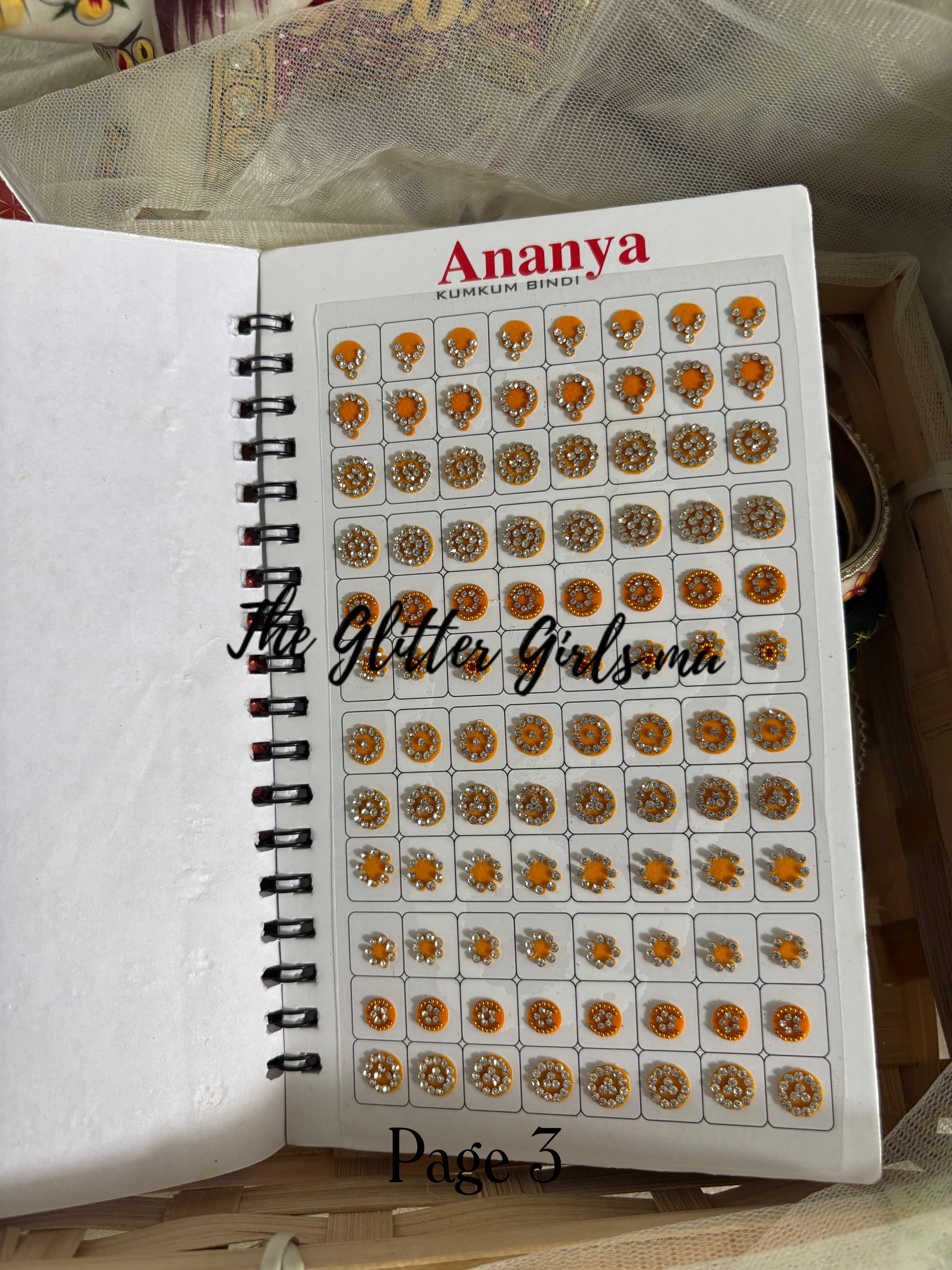 Annaya (with white stone)