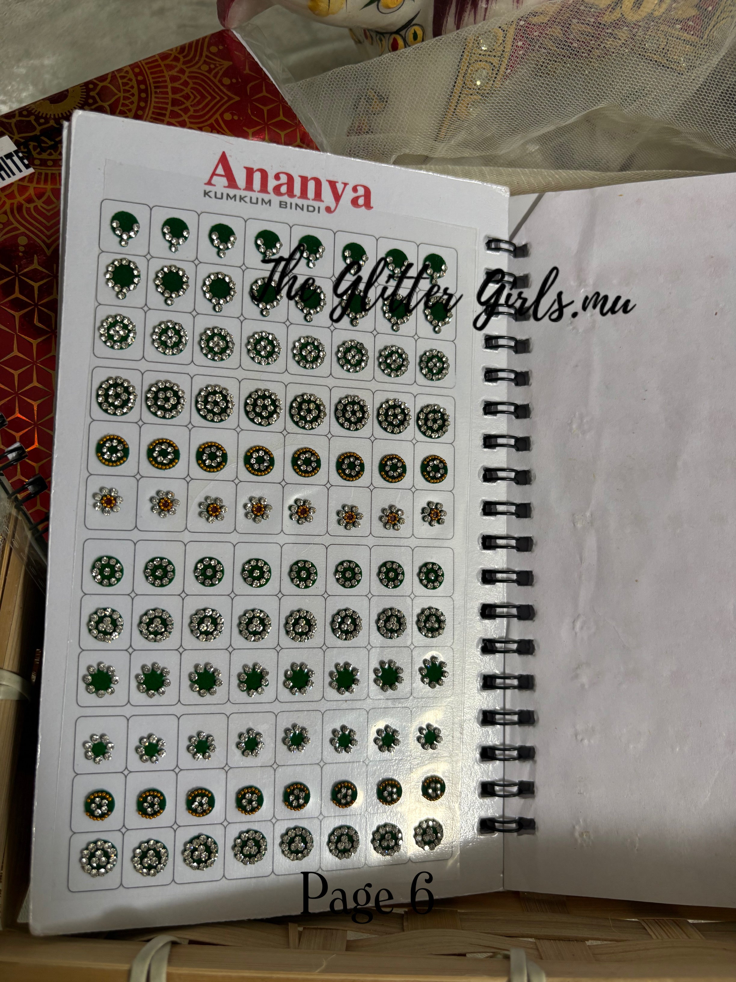 Annaya (with white stone)