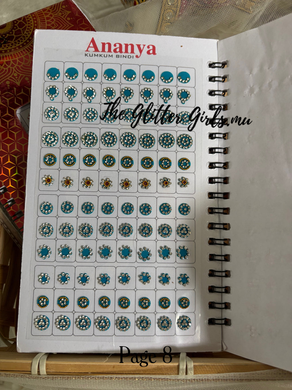 Annaya (with white stone)