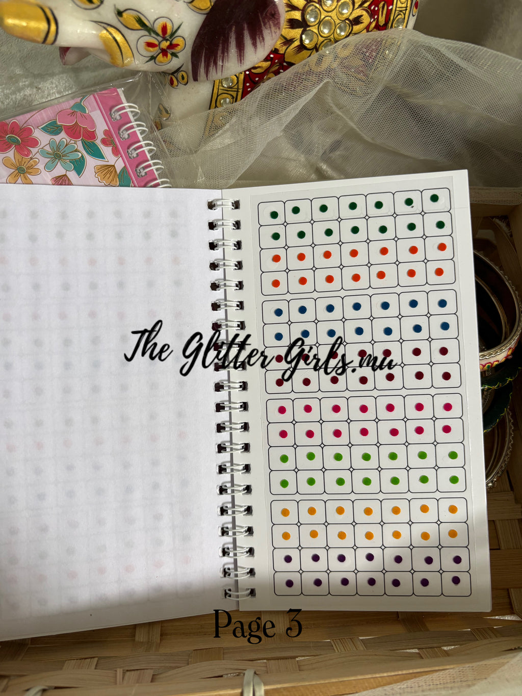 Vidhi plain bindi(shade)