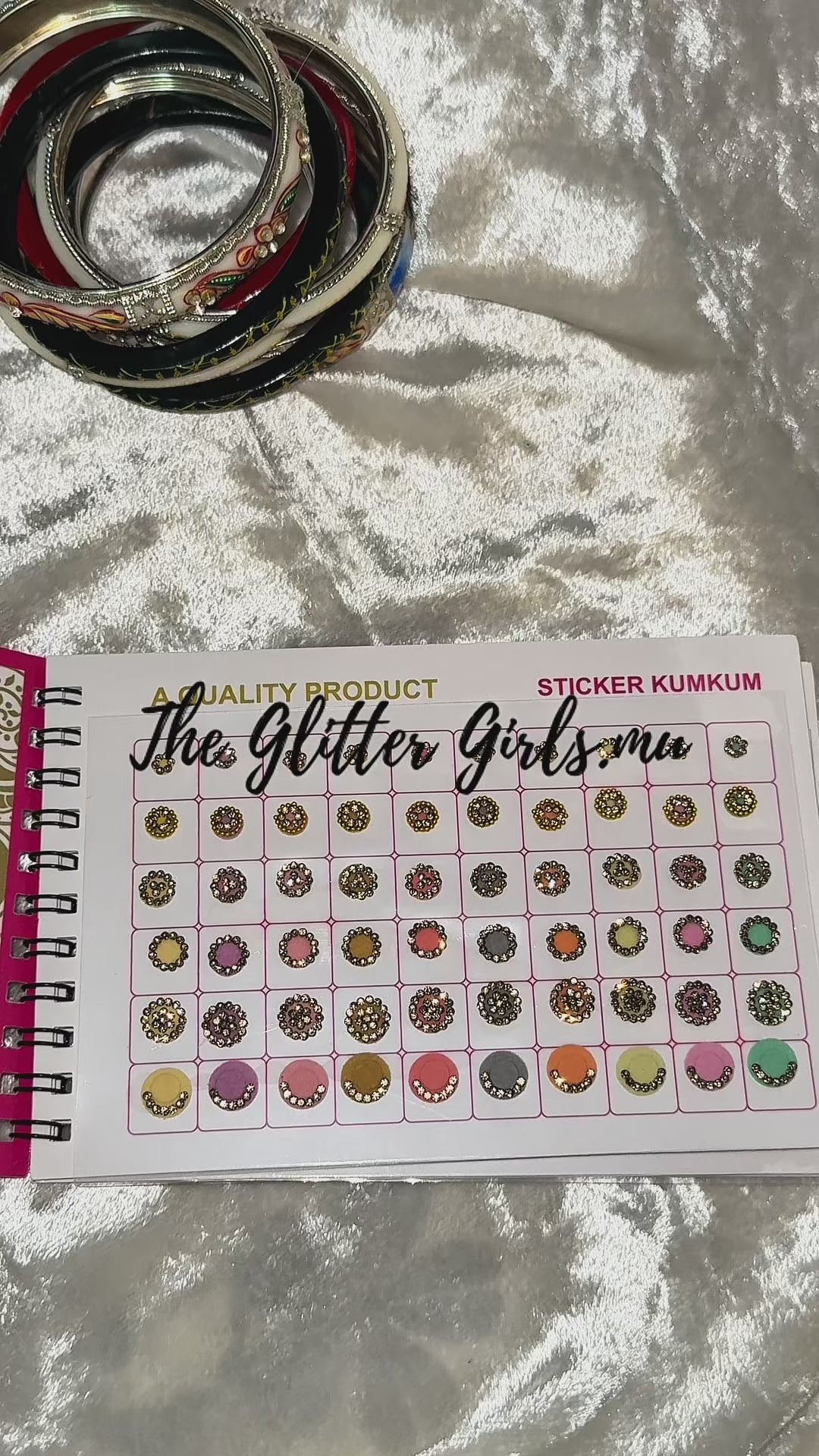 Navya (D NO:30K5 LCT STONE PESTAL FANCY)